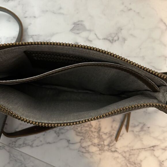 Convalore Everday Crossbody in Natural - Picture 7 of 7